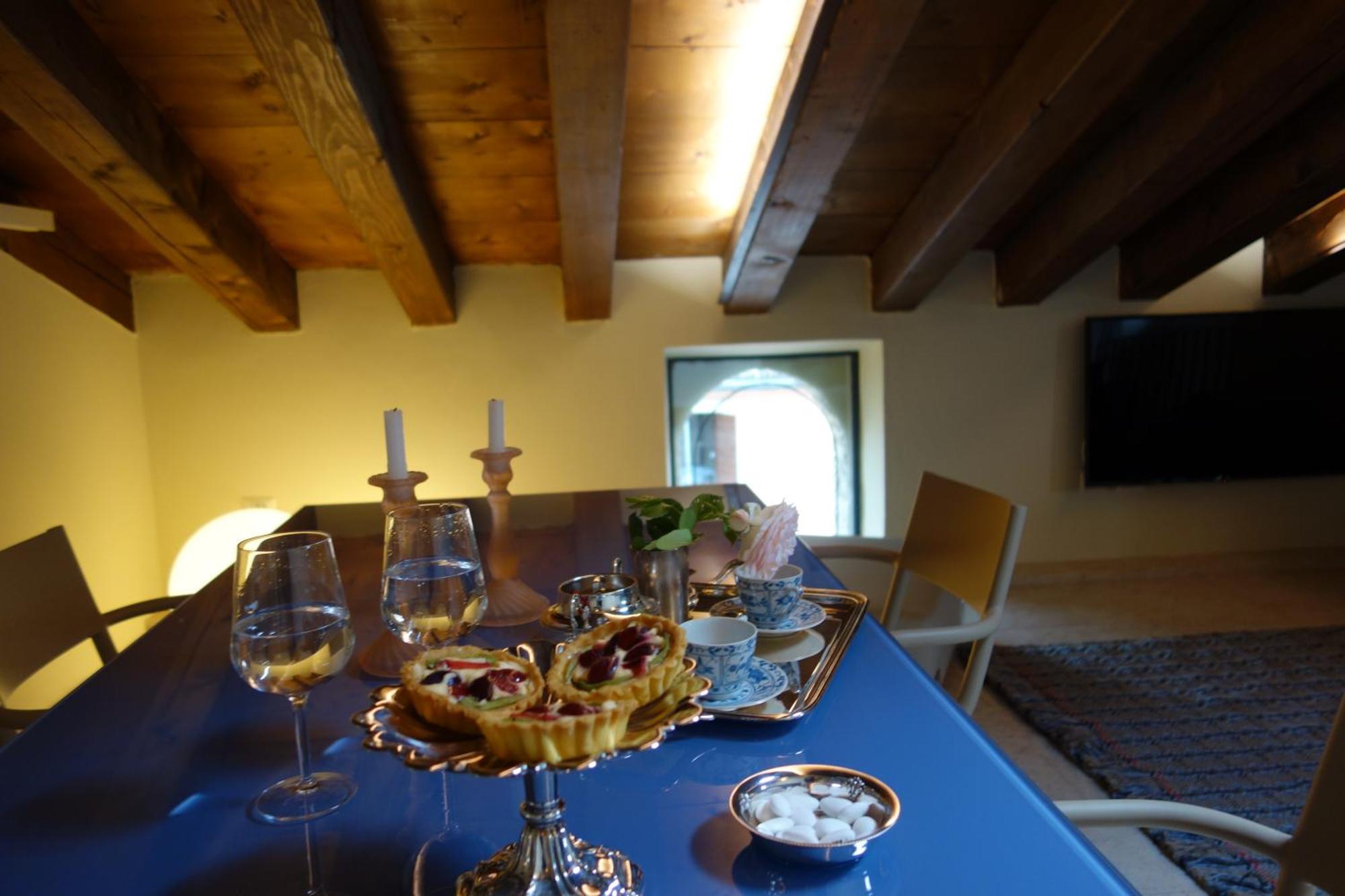 Corte San Luca Apartments Bardolino Ruang foto